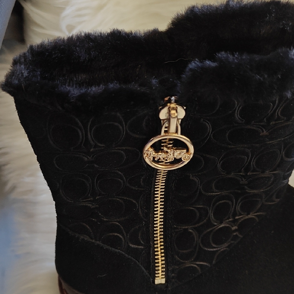 Genuine Coach Black Fur-Lined Boots with Gold Zipper